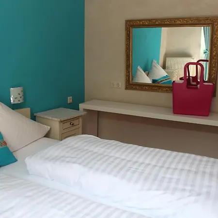 Hotell Turmdieb 3*